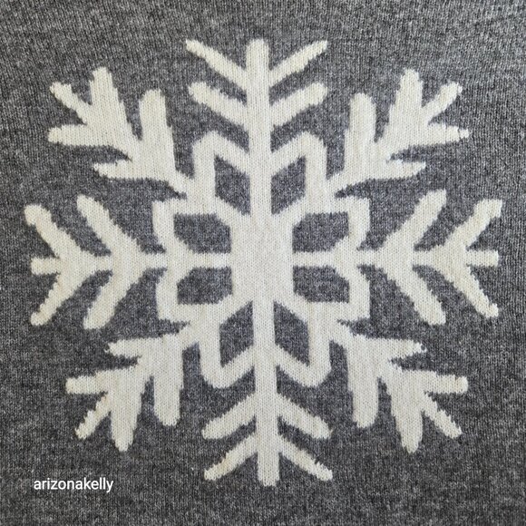 Philosophy 100% Cashmere Snowflake Sweater Small - Picture 3 of 8